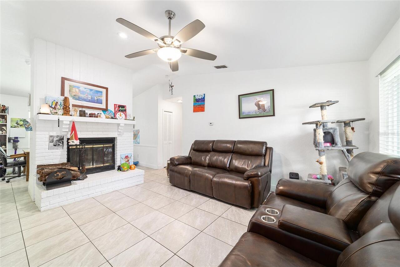 Listing Photo 7