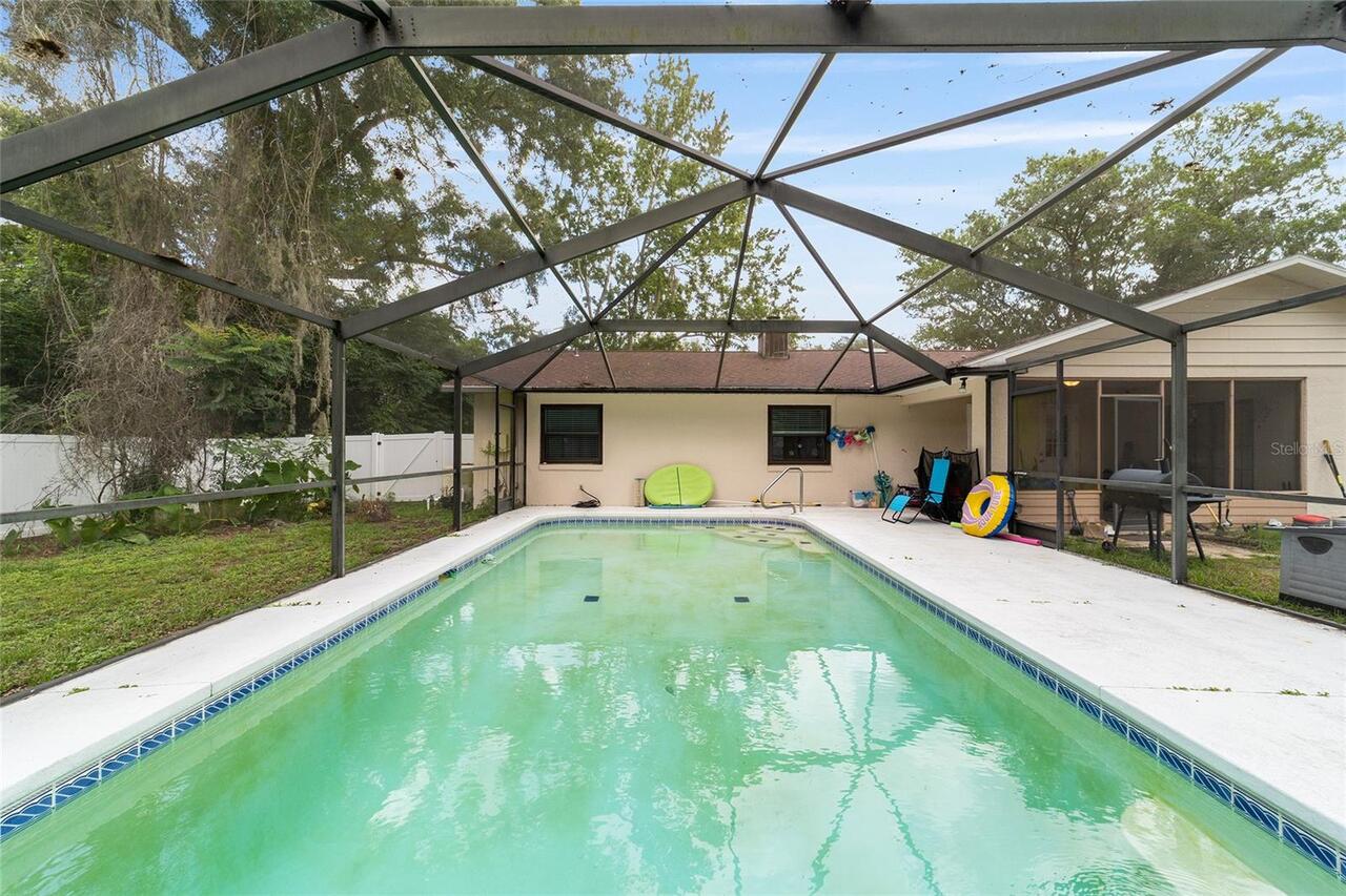 Listing Photo 42