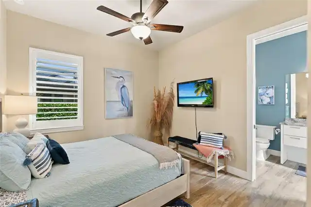 Listing Photo 25