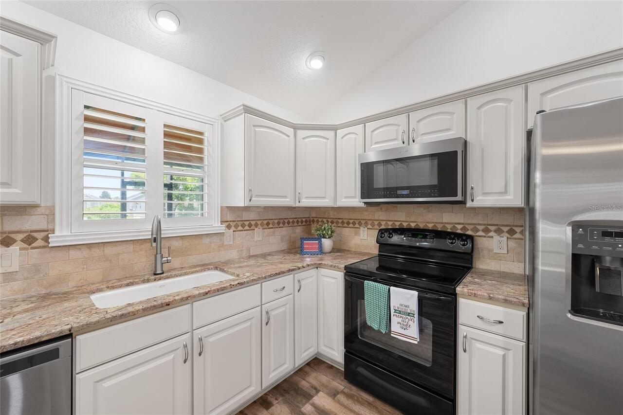 Listing Photo 15