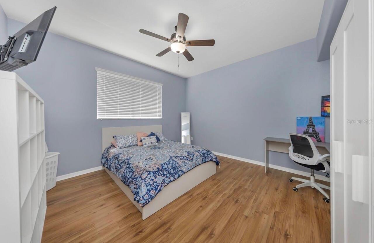 Listing Photo 18
