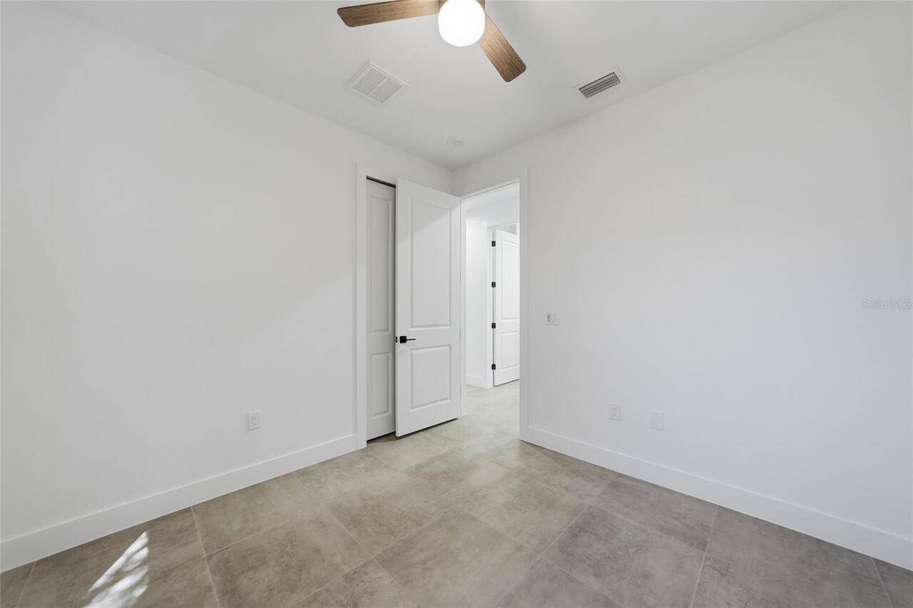 Listing Photo 24