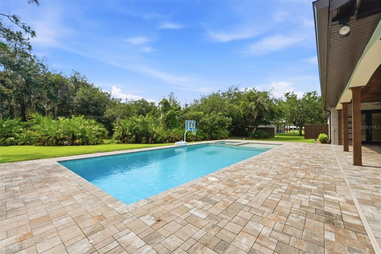 Listing Photo 54