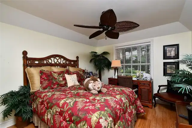 Listing Photo 21