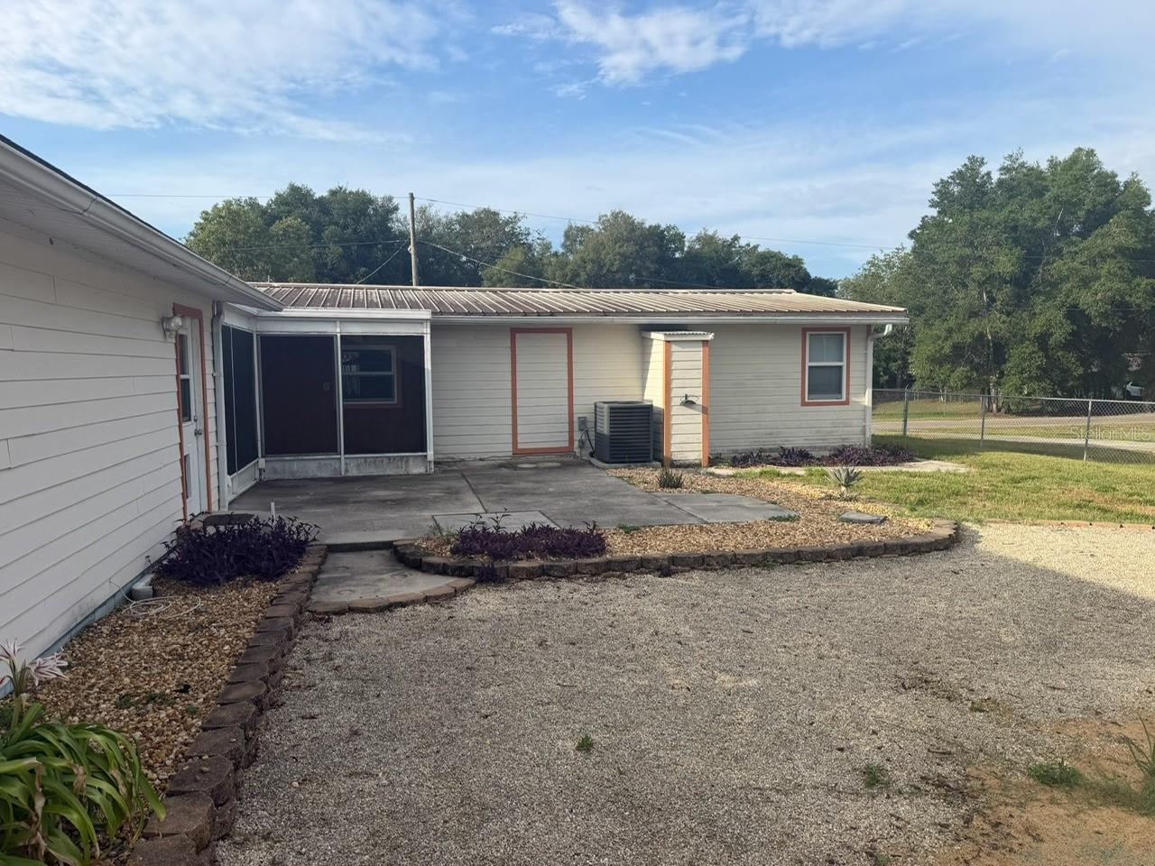 Listing Photo 21
