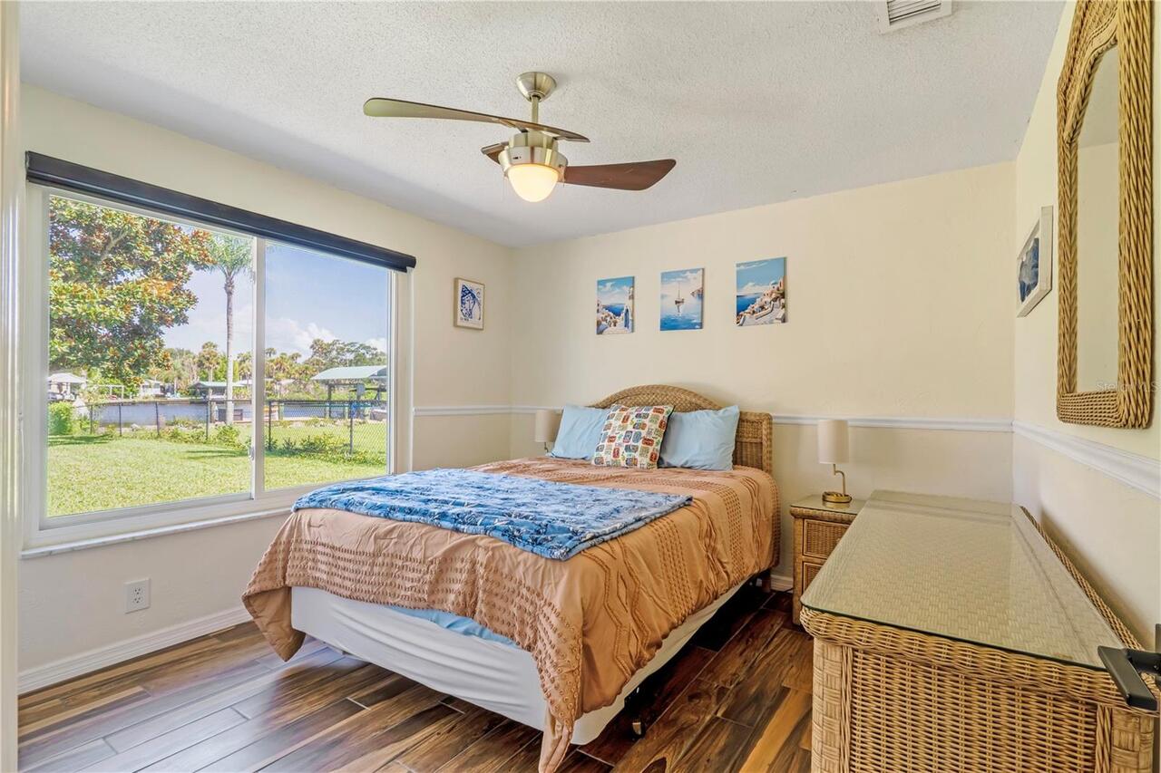 Listing Photo 25