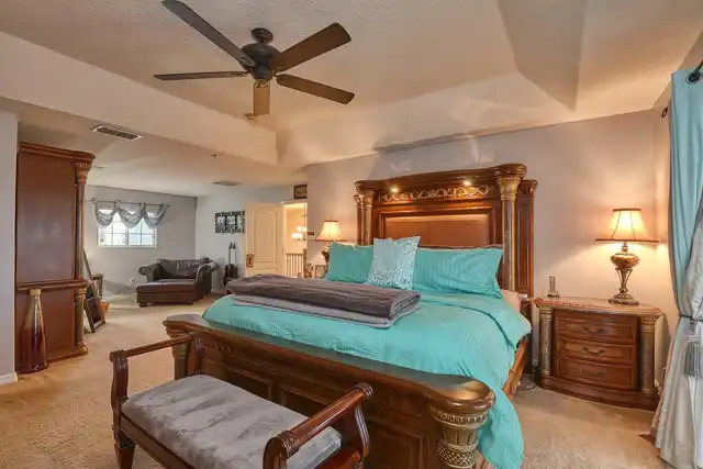Listing Photo 21