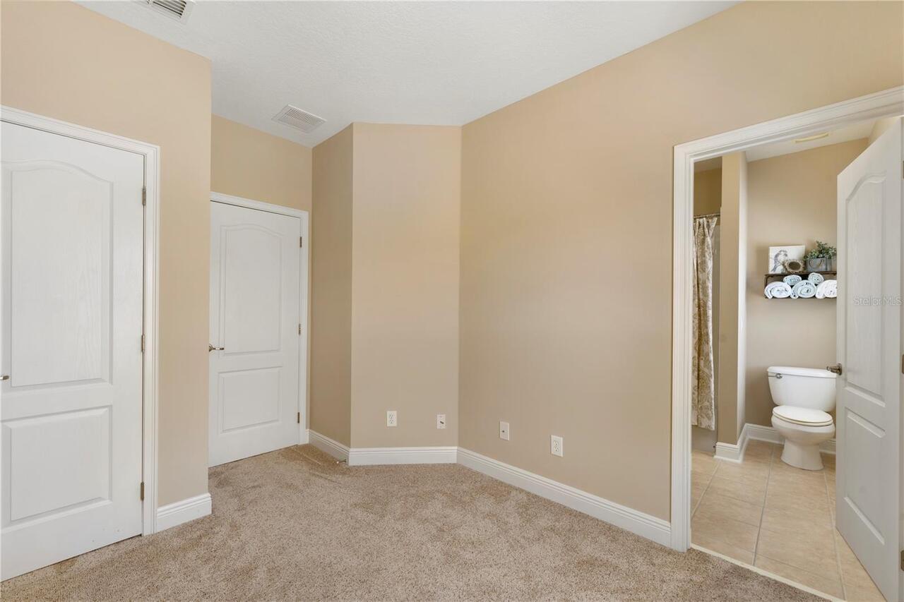 Listing Photo 14