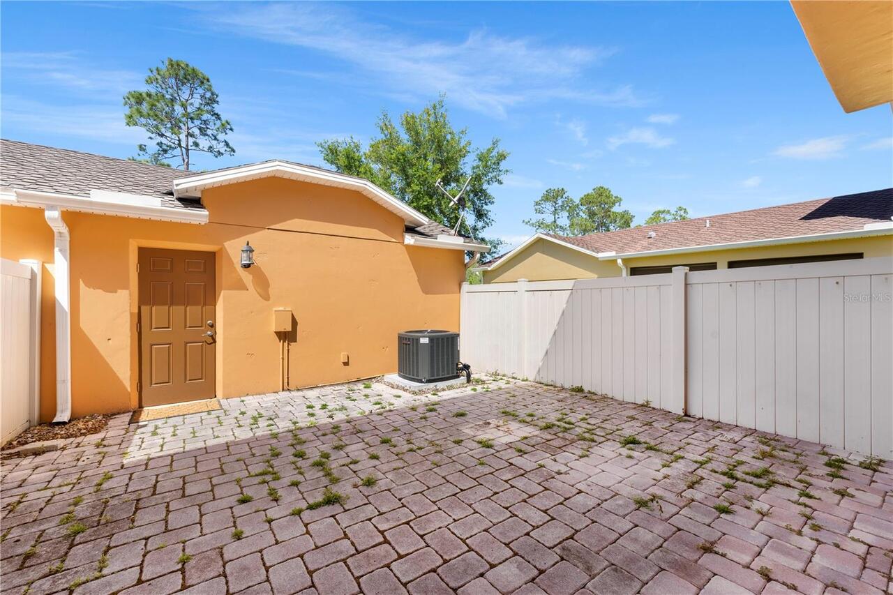 Listing Photo 18