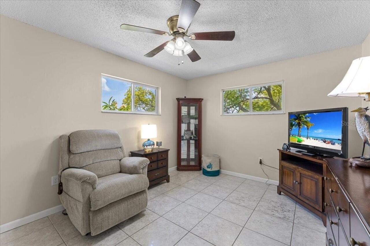 Listing Photo 38