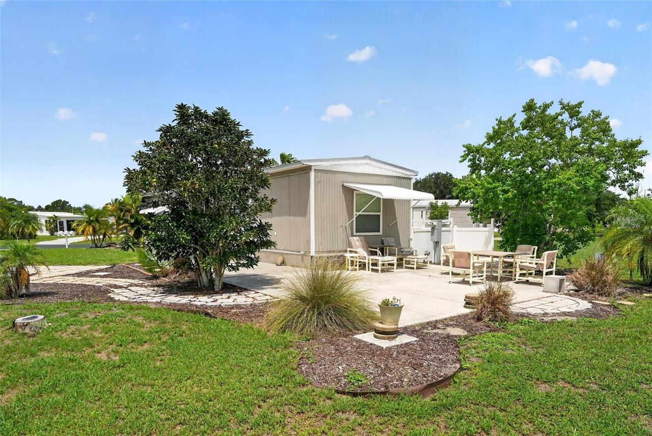 Listing Photo 9
