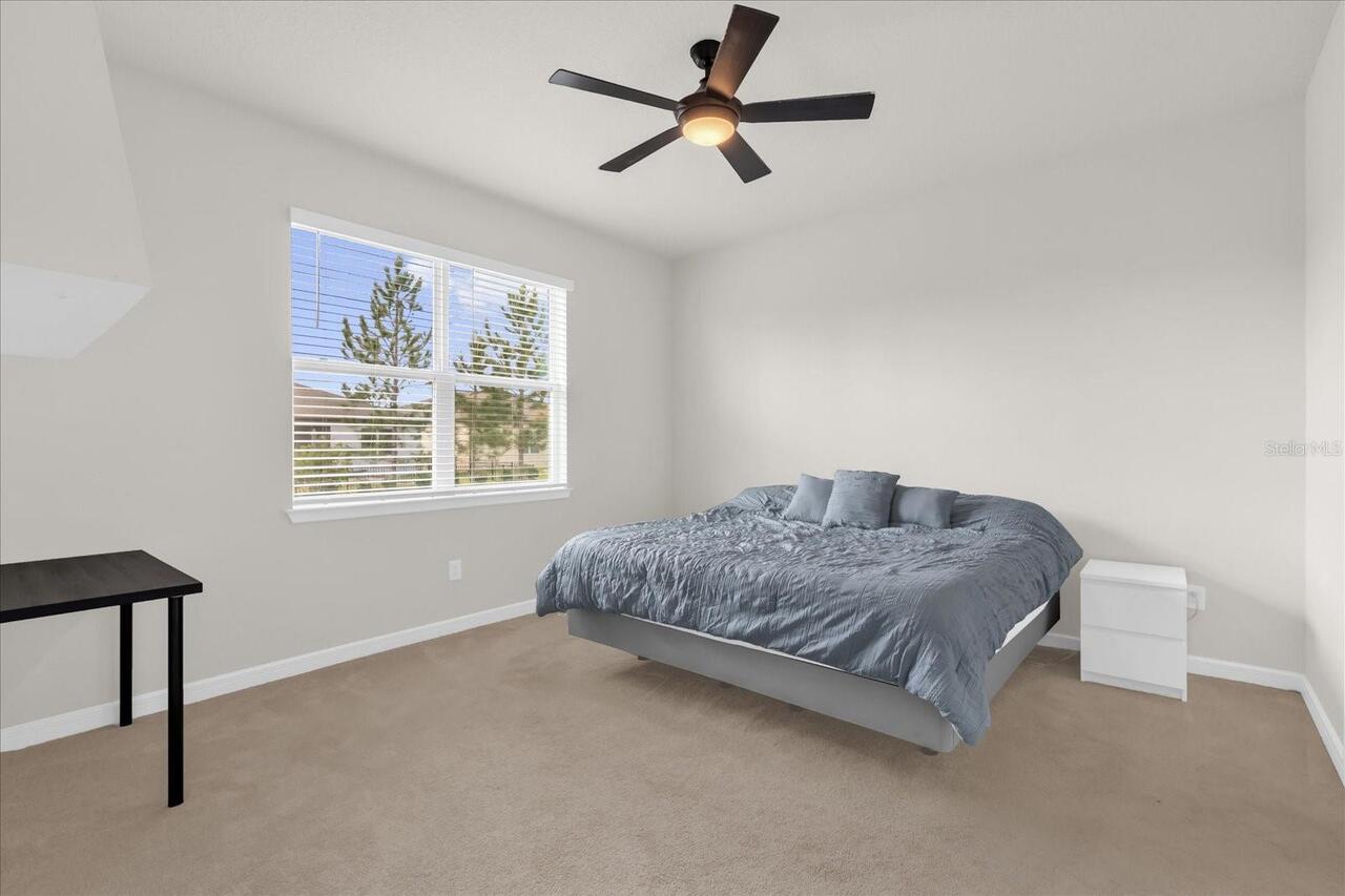 Listing Photo 15