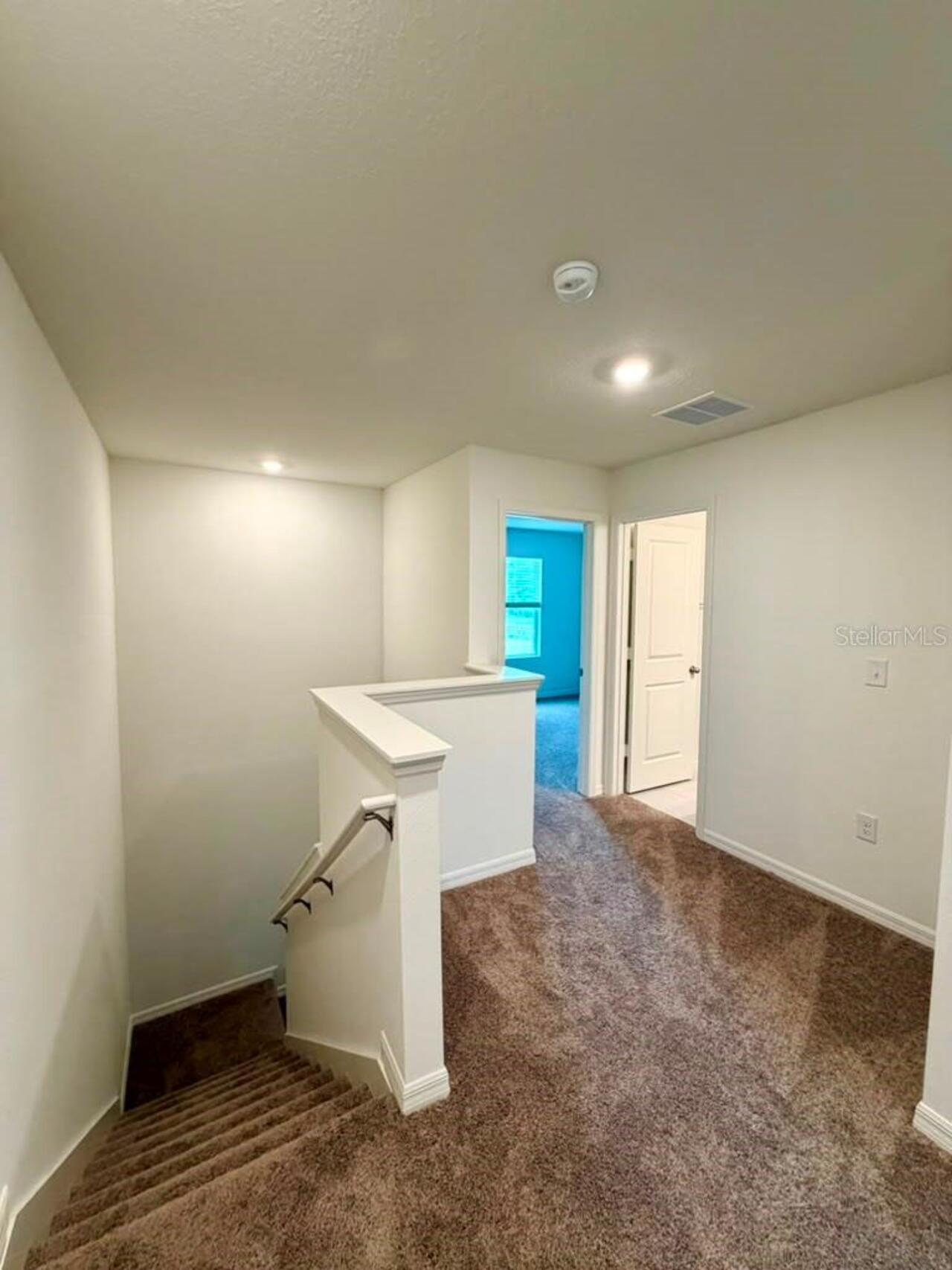 Listing Photo 9