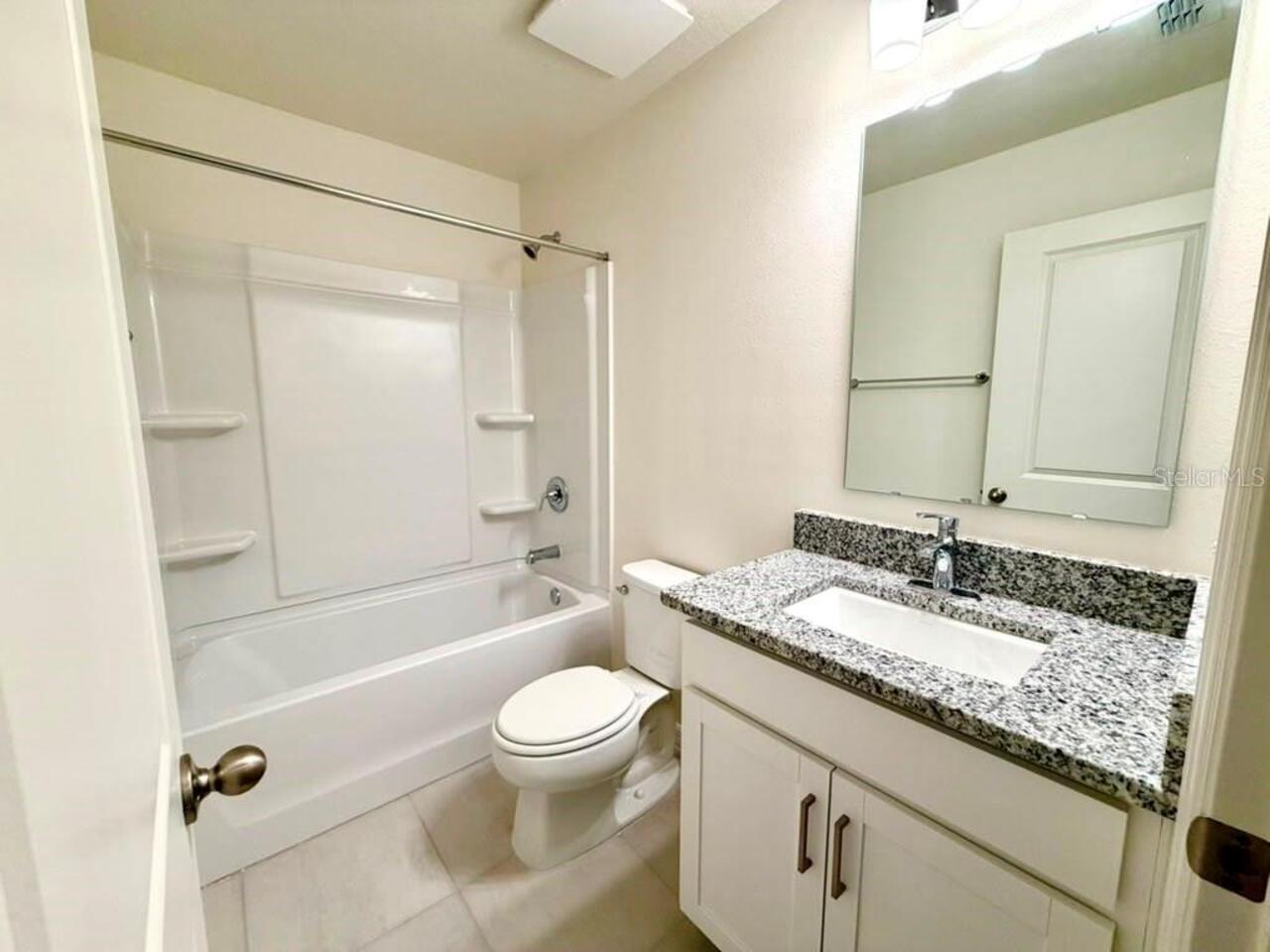 Listing Photo 14
