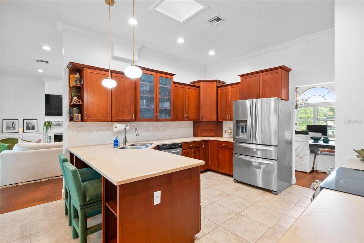 Listing Photo 14