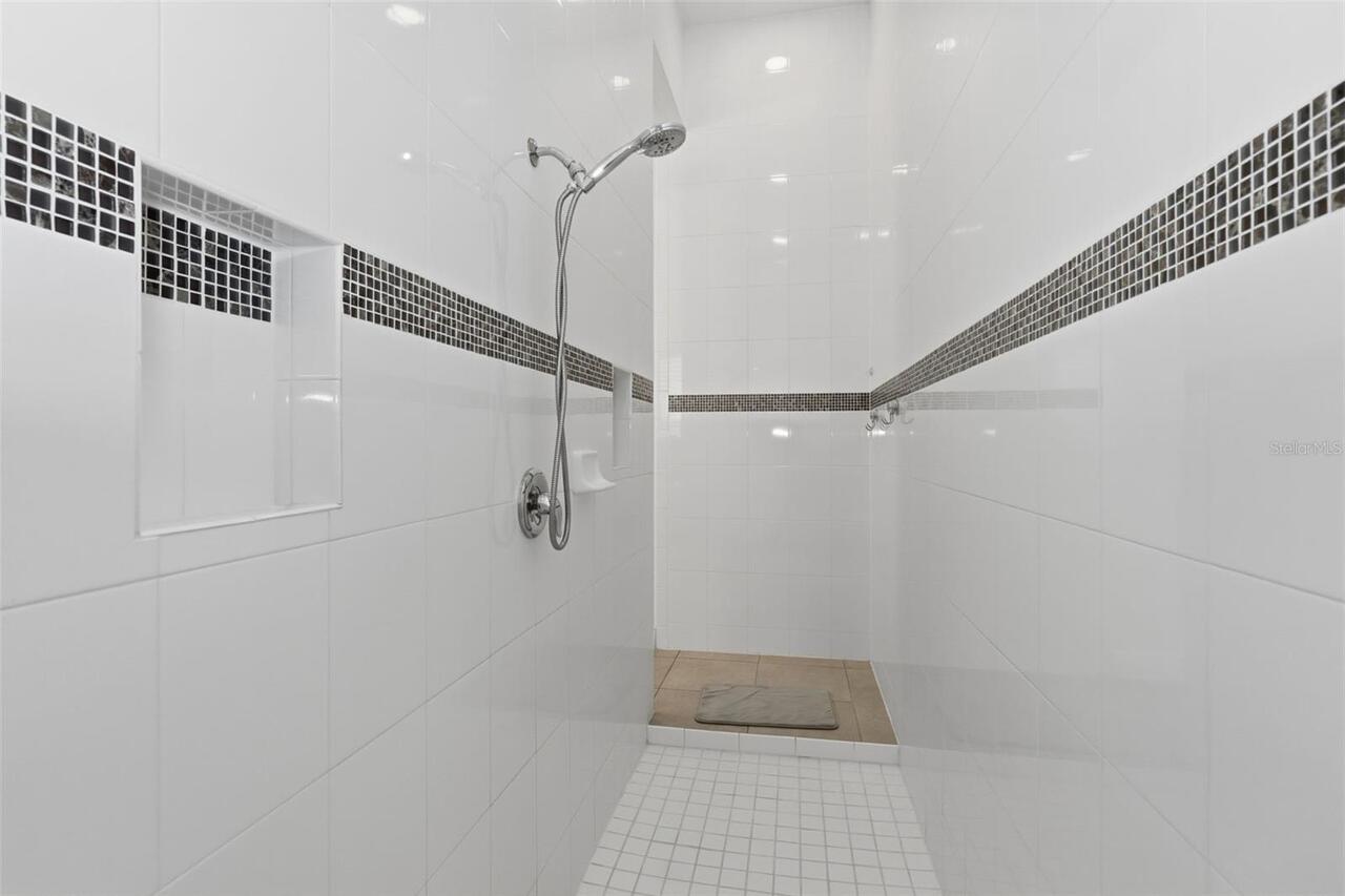 Listing Photo 35