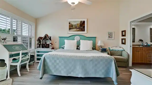 Listing Photo 19