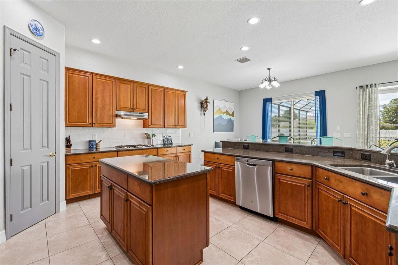 Listing Photo 19