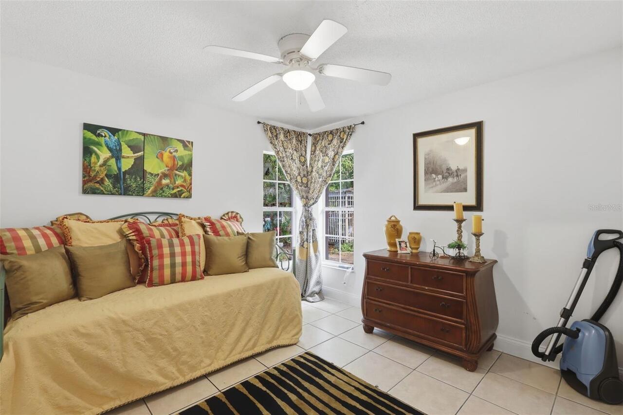 Listing Photo 16