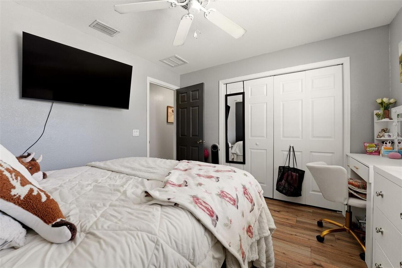 Listing Photo 37