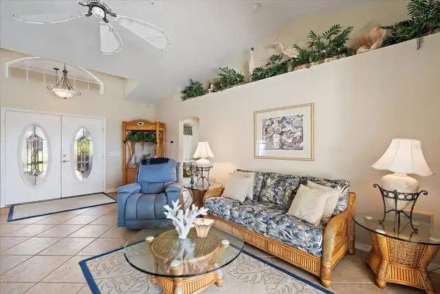 Listing Photo 6