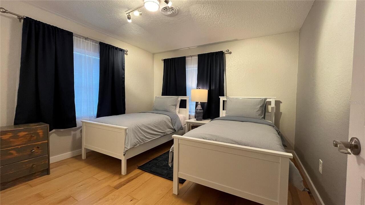 Listing Photo 25