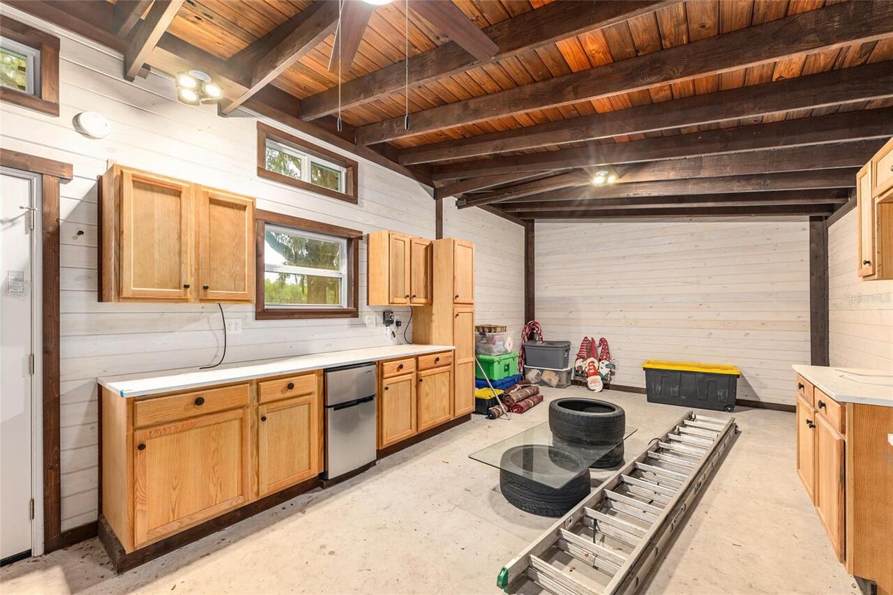 Listing Photo 10