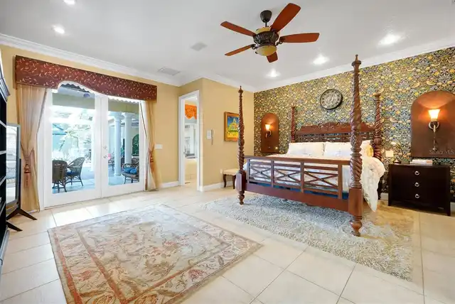 Listing Photo 15