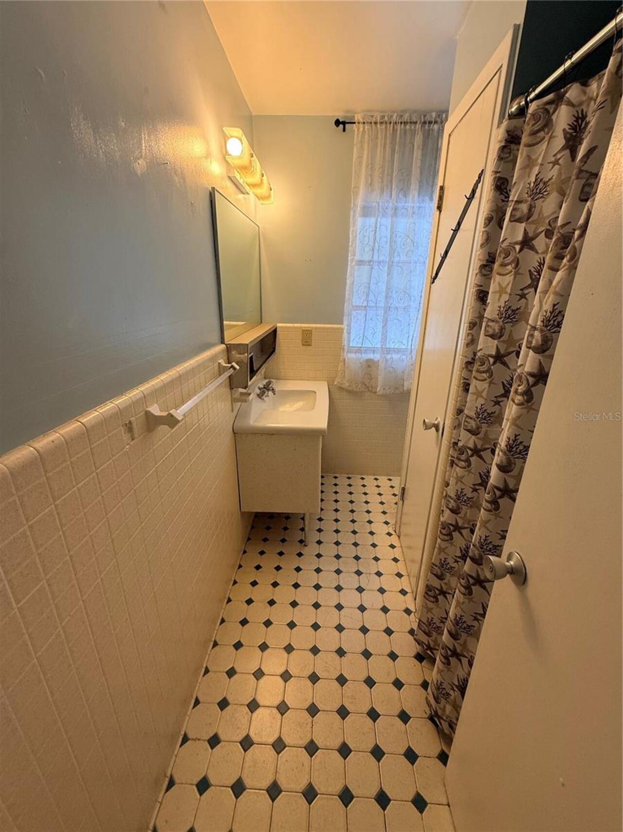 Listing Photo 23