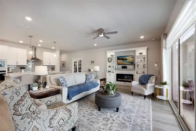 Listing Photo 7