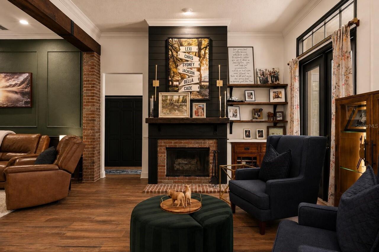 Listing Photo 8