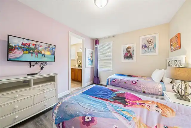 Listing Photo 25