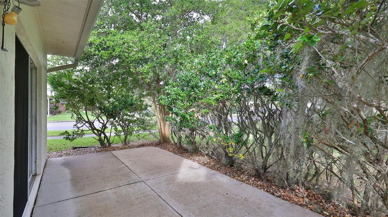 Listing Photo 11