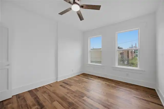 Listing Photo 22