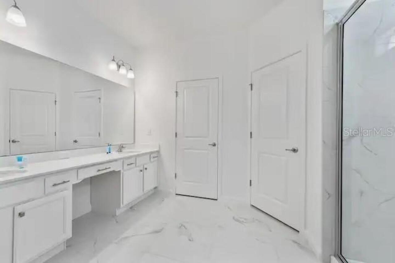 Listing Photo 34