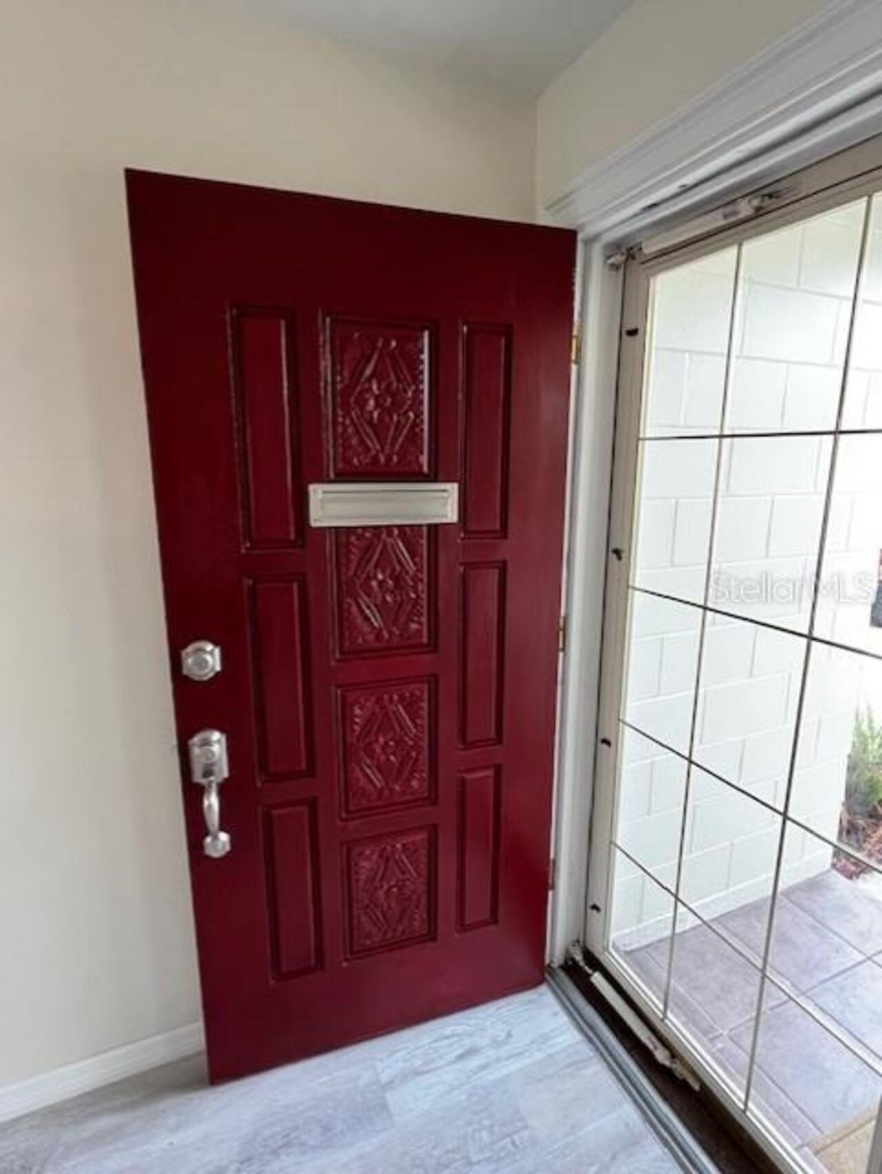 Listing Photo 9