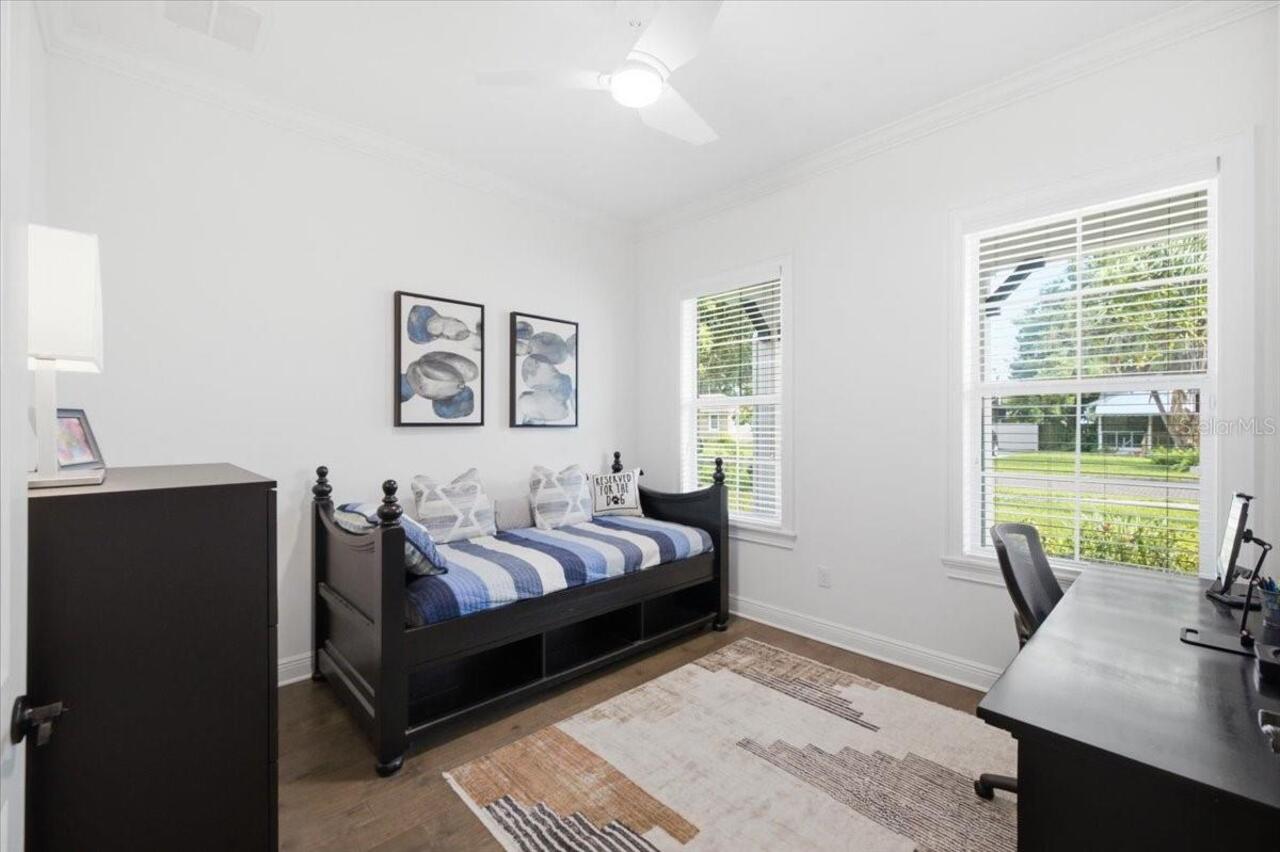 Listing Photo 23