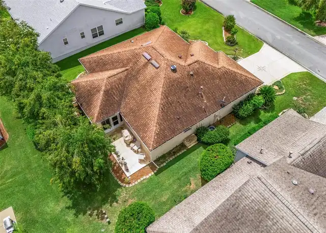 Listing Photo 16