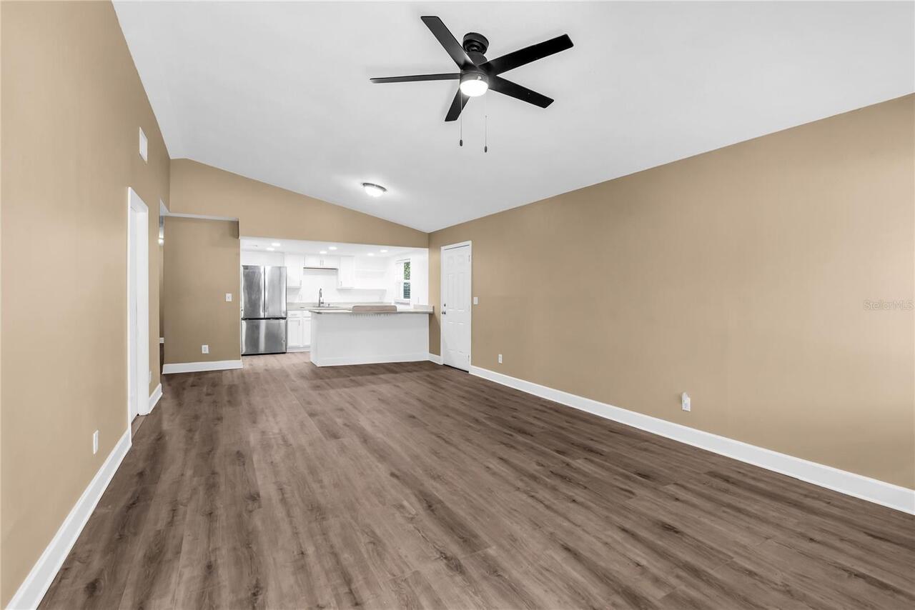 Listing Photo 7