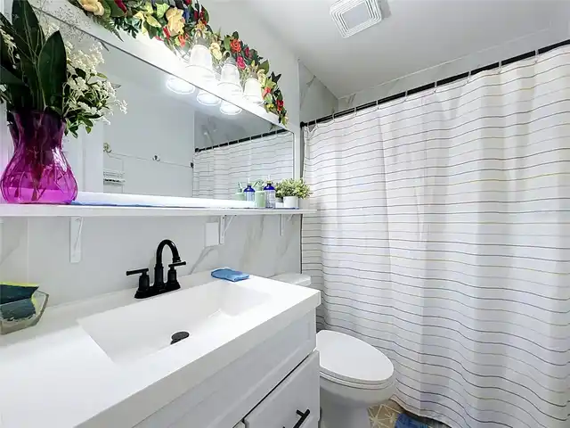 Listing Photo 37