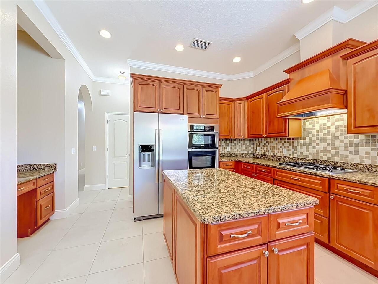 Listing Photo 15