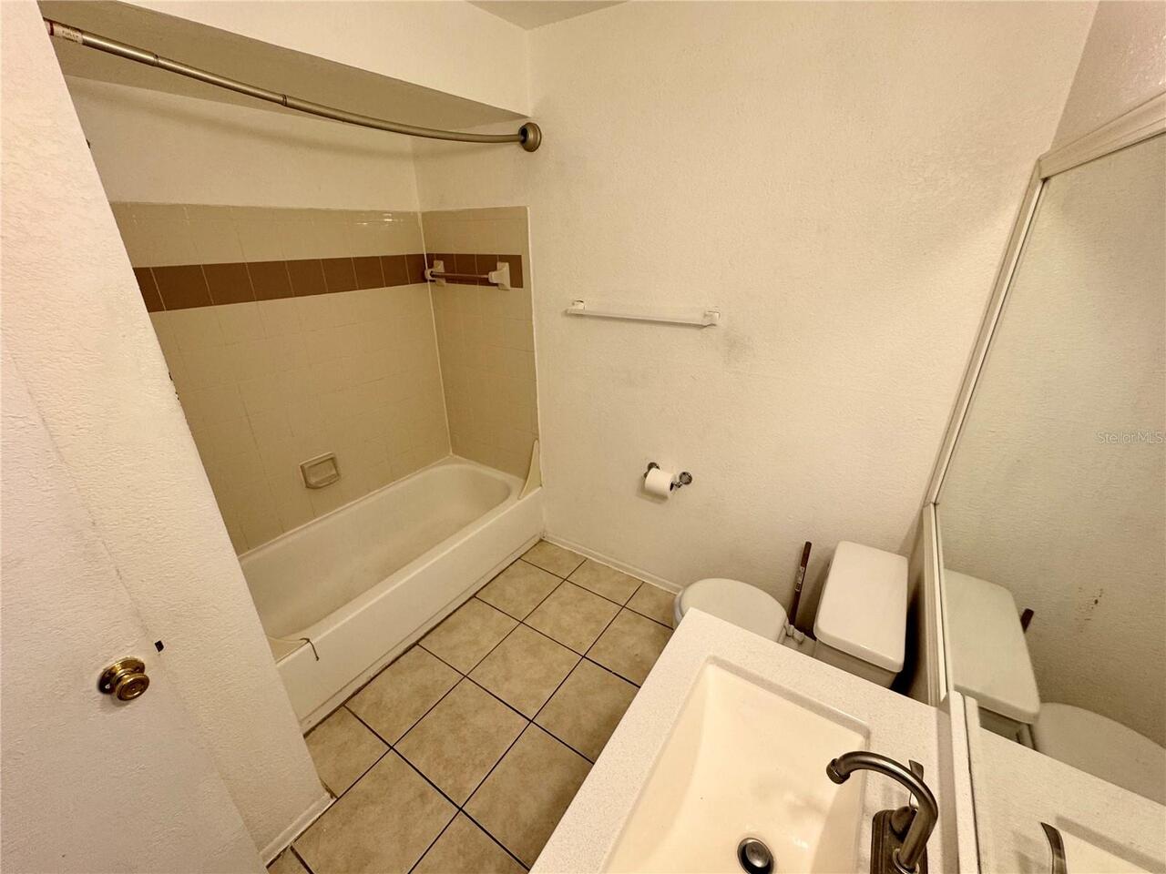 Listing Photo 20