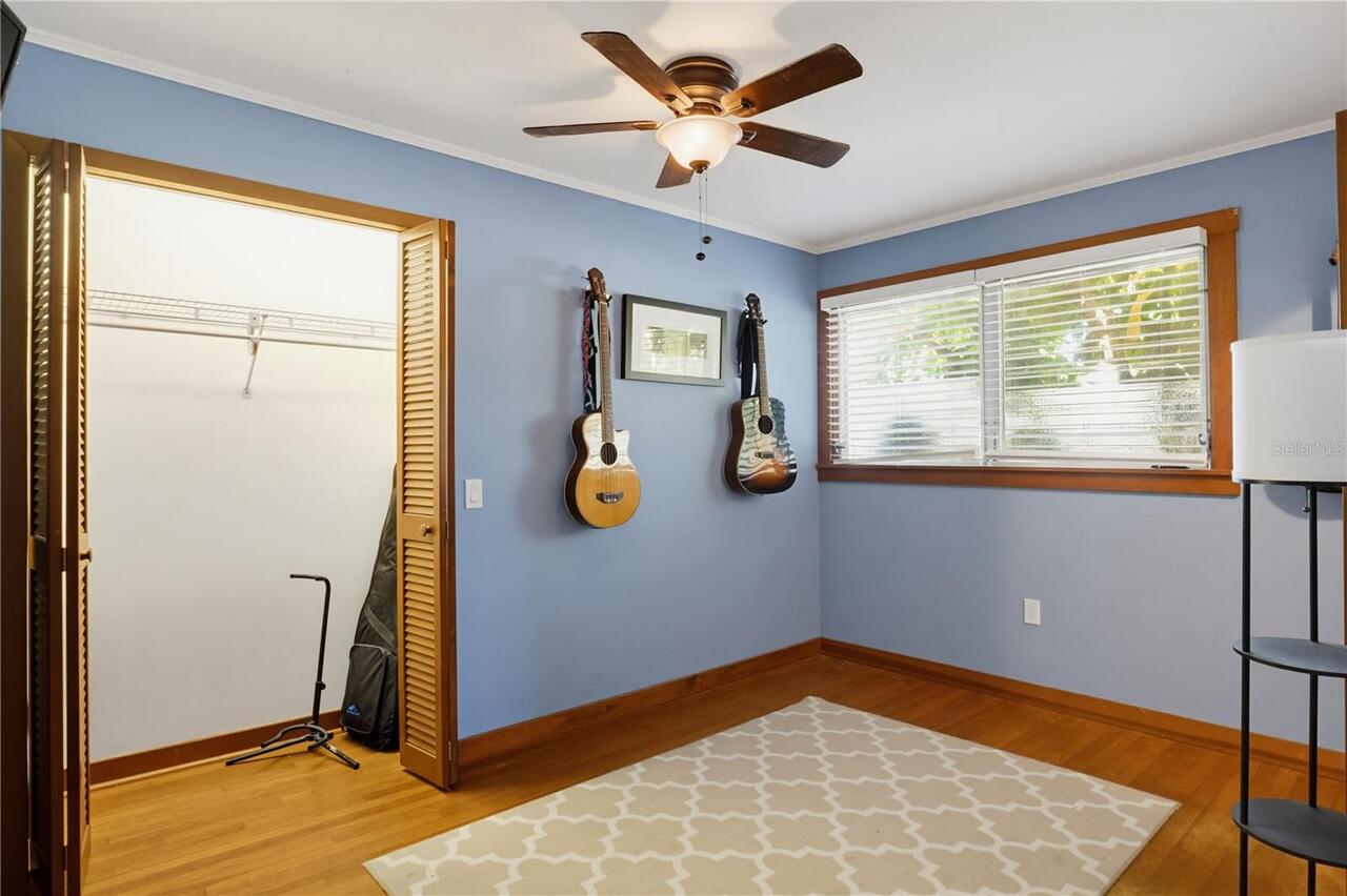 Listing Photo 14