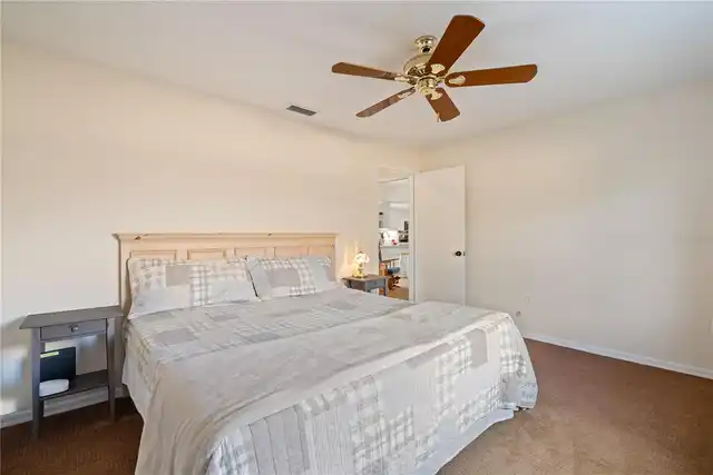 Listing Photo 28