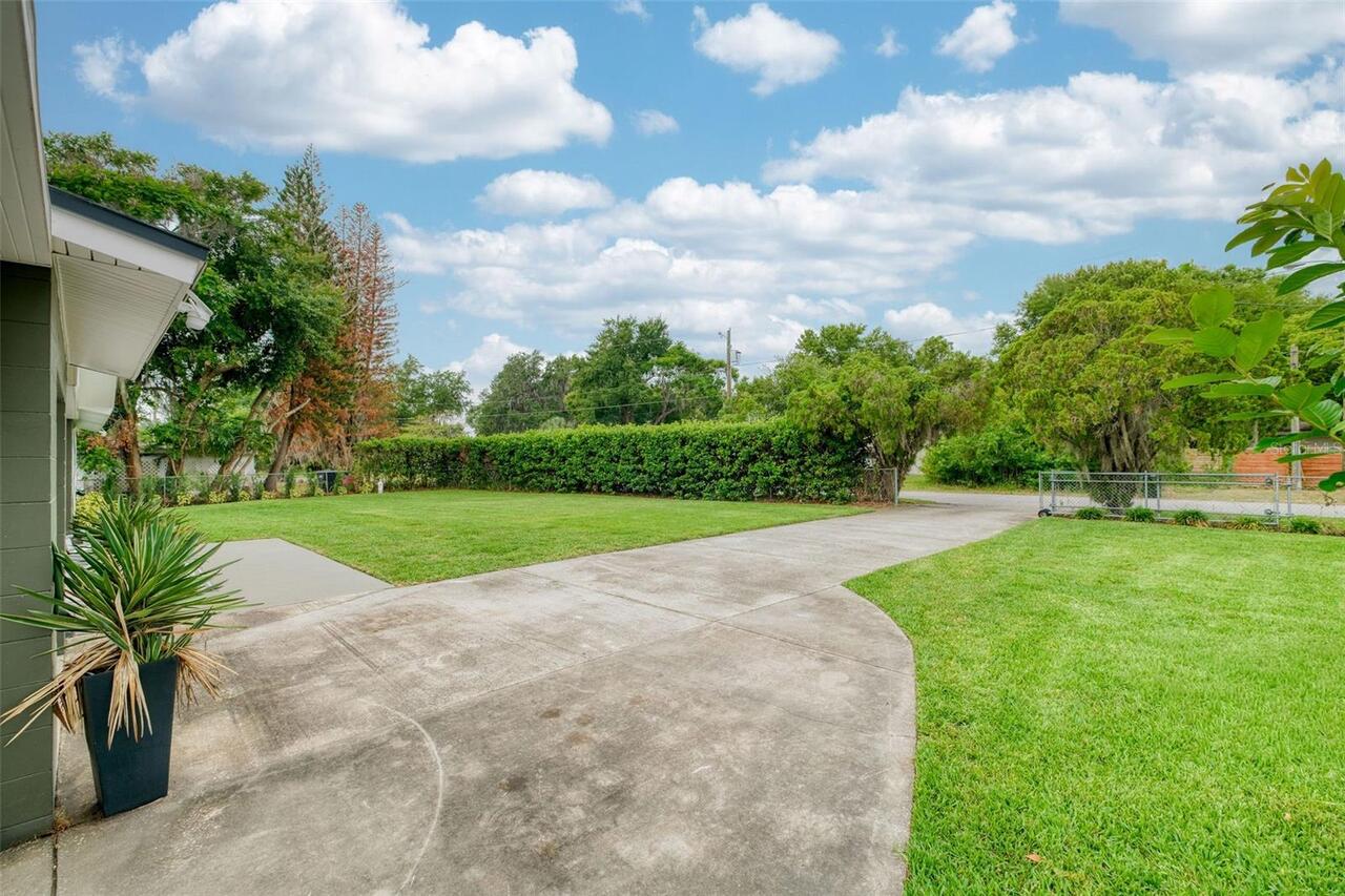 Listing Photo 28