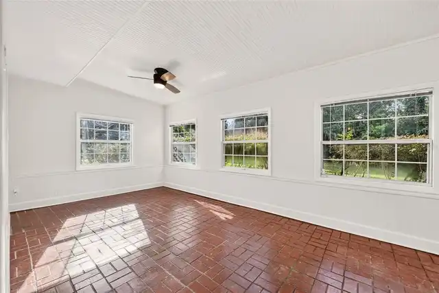 Listing Photo 26