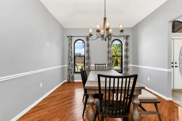 Listing Photo 15