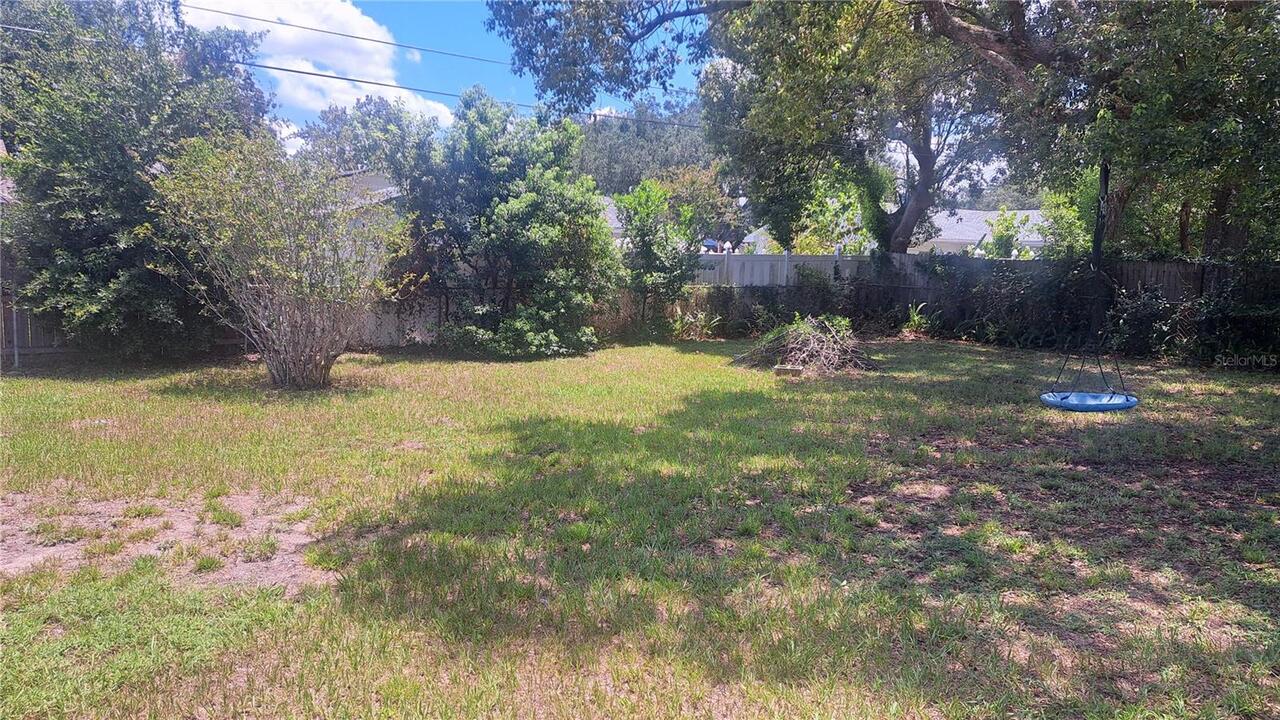 Listing Photo 15