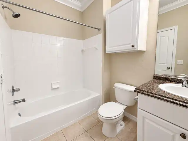 Listing Photo 24