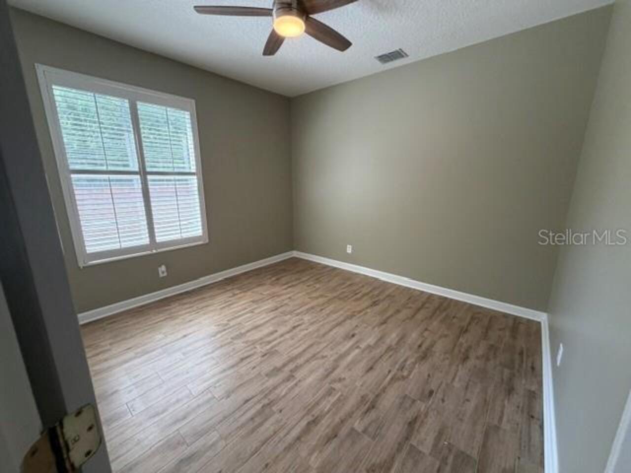 Listing Photo 24